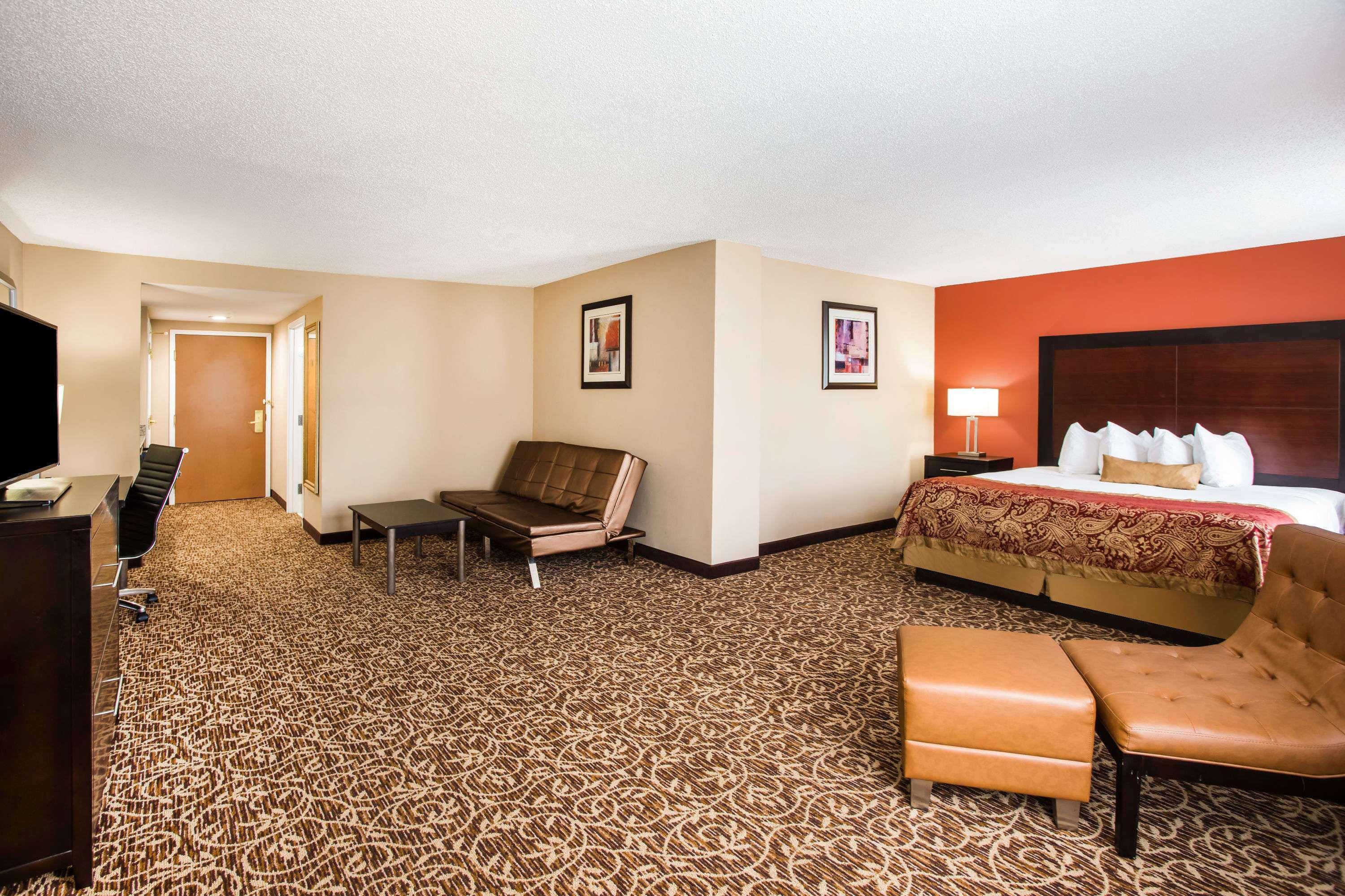 Wingate By Wyndham Atlanta Galleria/ Ballpark Смирна Екстериор снимка