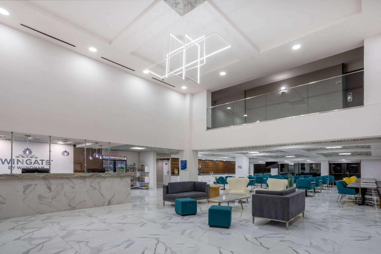 Wingate By Wyndham Atlanta Galleria/ Ballpark Смирна Екстериор снимка