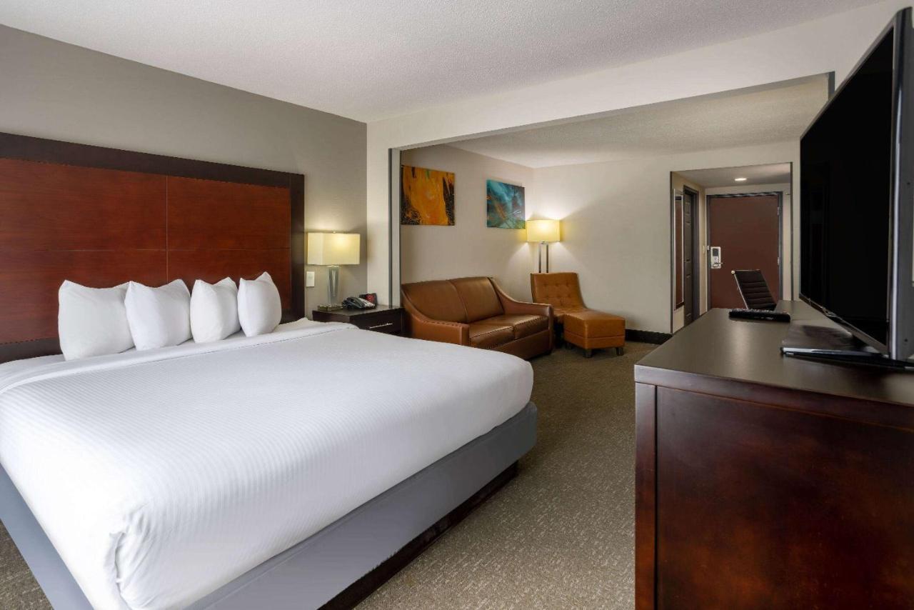 Wingate By Wyndham Atlanta Galleria/ Ballpark Смирна Екстериор снимка