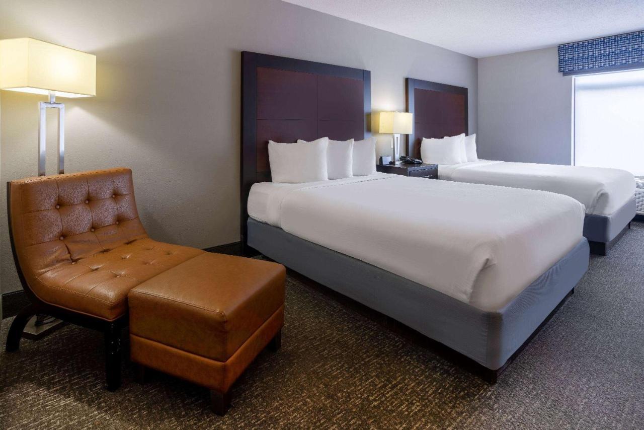 Wingate By Wyndham Atlanta Galleria/ Ballpark Смирна Екстериор снимка